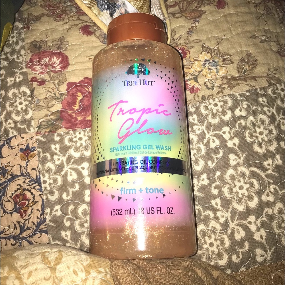 Tree Hut Tropic Glow Body wash